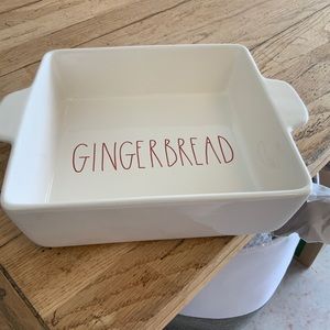 Rae dunn Christmas baking dish Nwts